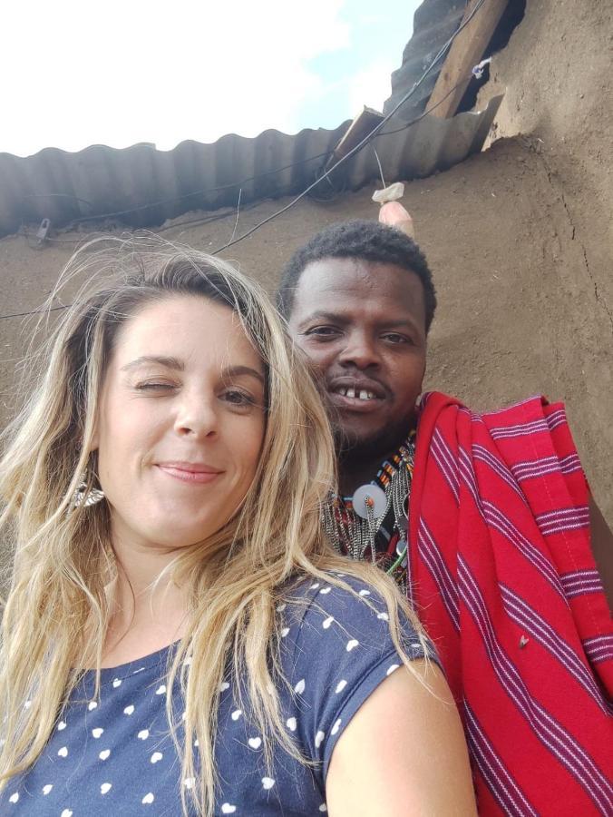 Maasai Homestay Camping Sekenani ภายนอก รูปภาพ