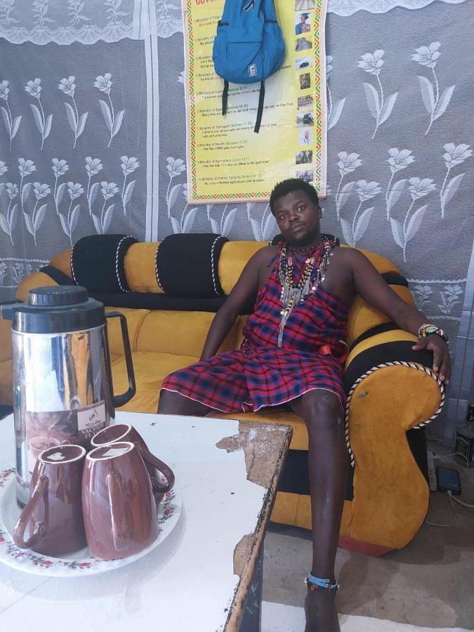 Maasai Homestay Camping Sekenani ภายนอก รูปภาพ