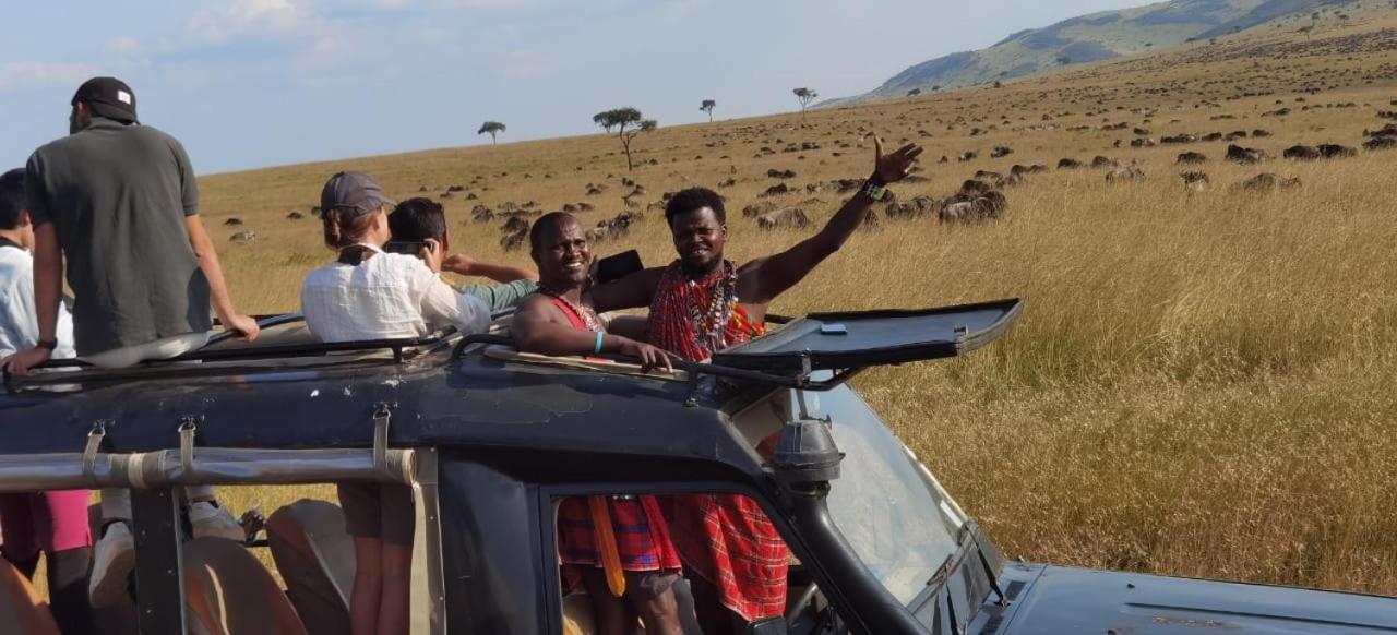 Maasai Homestay Camping Sekenani ภายนอก รูปภาพ